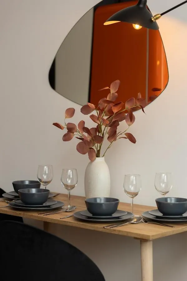 Stylish Apartment Warsaw Downtown By Noclegi Renters 0*,